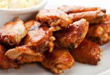 हनी बारबेक्यू चिकन विंग्स खायेंगे तो उंगलियां चाटते रह जायेंगे Honey Barbecue Chicken Wings Recipe