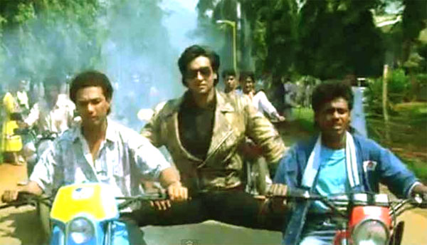 ajay devgan in phool aur kaante