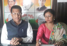 लोकतांत्रिक संस्थाओं को ध्वस्त करने में लगे हैं प्रधानमंत्री Prime Minister is busy demolishing democratic institutions