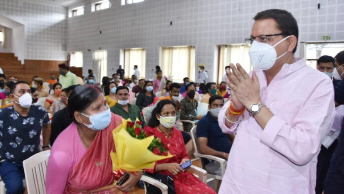 CM Dhami listened to public problems