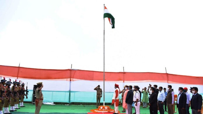 CM Dhami hoisted flag in Gairsain