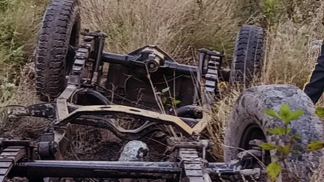 13 killed as utility vehicle falls into a ditch