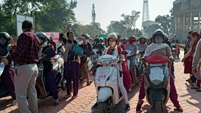 Anganwadi workers took out voter awareness rally