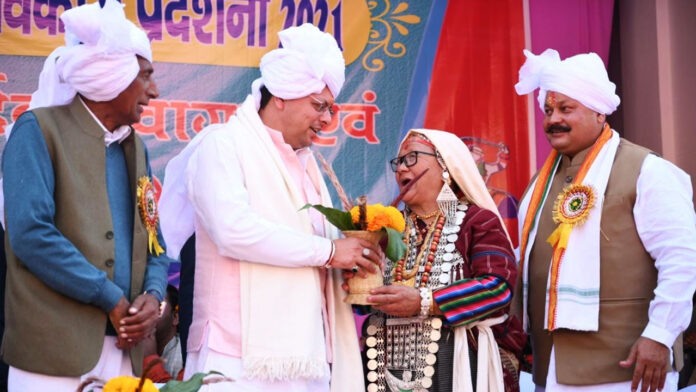 CM inaugurated famous Jauljibi fair