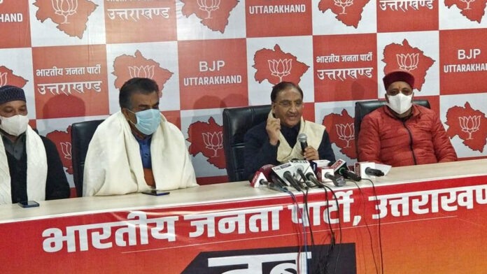 BJP will meet the target of crossing 60