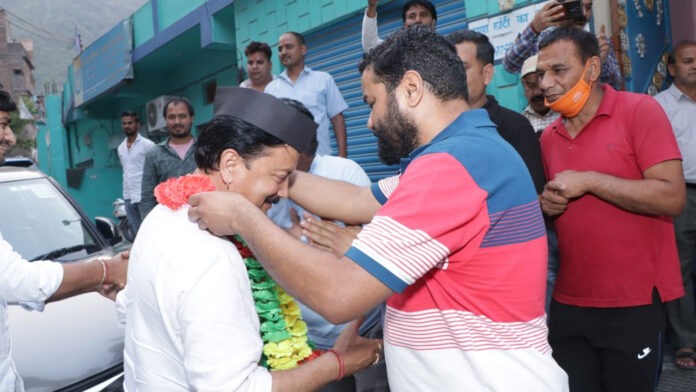 Congress State President met workers during Garhwal Mandal tour