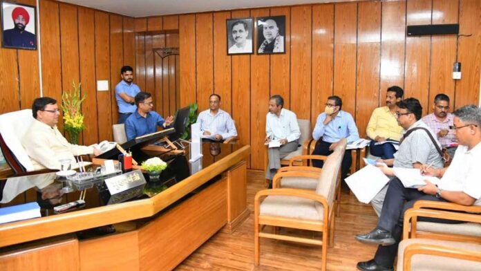 CM took a meeting regarding Manaskhand corridor