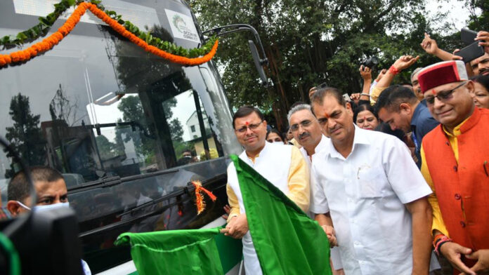 CM Dhami flagged off 5 new electric buses