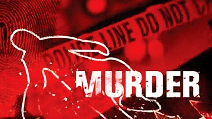 Young man killed the elderly by slitting his throat