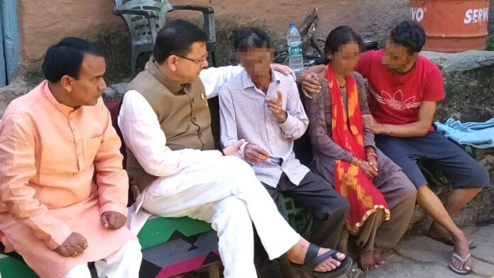 CM met Ankita Bhandari's family members