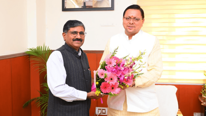 Dr. Rakesh Kumar met the CM Dhami