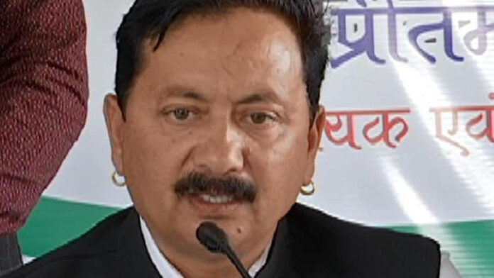 New cases of corruption are opening every day