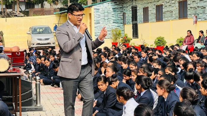 Institute will provide free education to the students of Joshimath