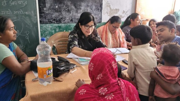 Police got children begging and collecting garbage admitted in school