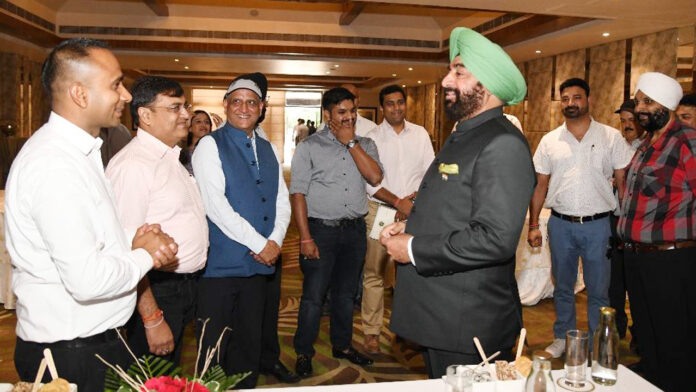 Hotel Association officials welcomed the Governor