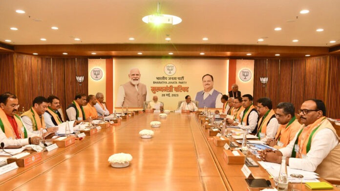 CM Dhami participated in meeting of Chief Minister Council