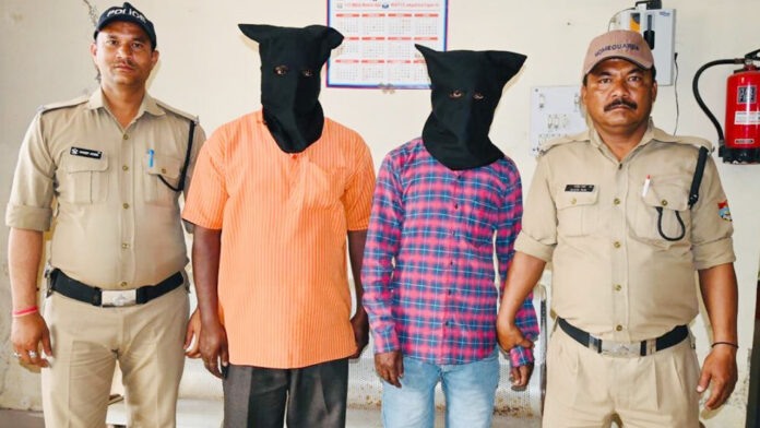 Two medical store operators arrested with intoxicating capsules