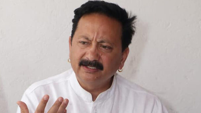 Government should pay the dues of sugarcane farmers soon