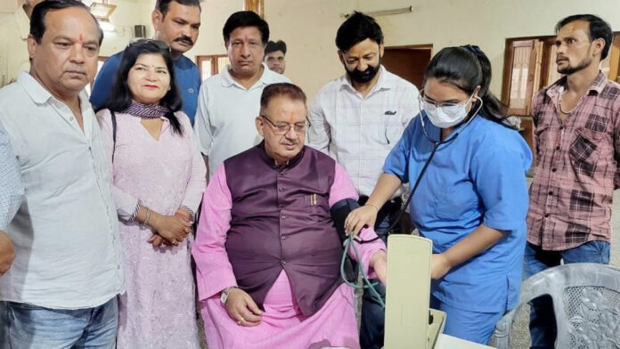 Cabinet Minister Joshi inaugurated the health checkup camp