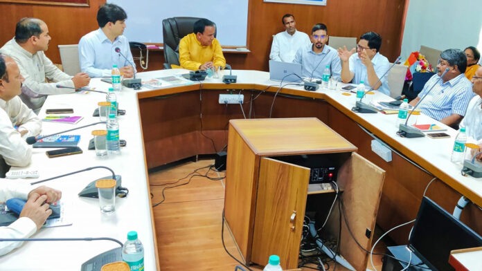 Dr. Dhan Singh Rawat discussed on education
