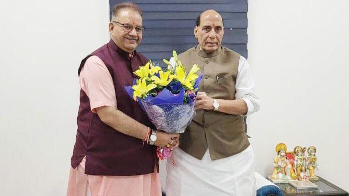 Sainik Welfare Minister Ganesh Joshi met Minister Rajnath Singh