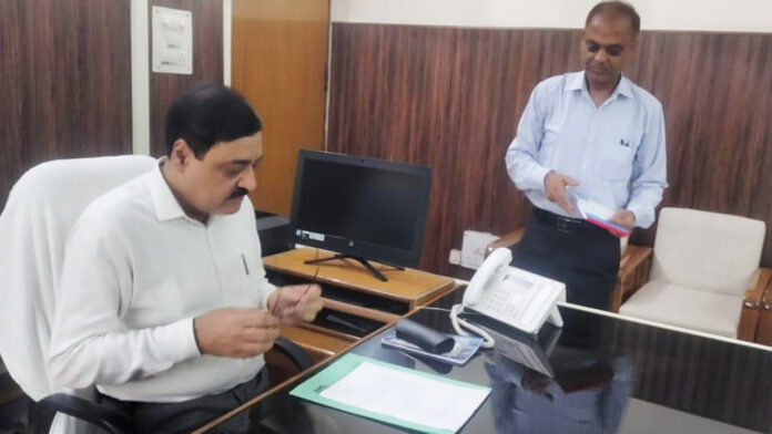 Garhwal Divisional Commissioner Vinay Shankar Pandey