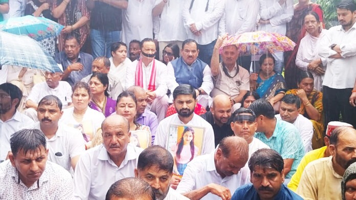 Congress kept silent fast against women harassment