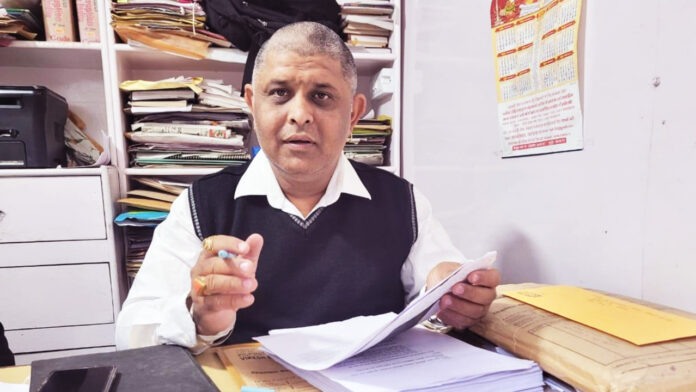 Land mafia cheated high profile including IAS-IPS