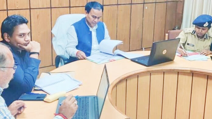 Run a special campaign to stop food adulteration: Dr. Rawat