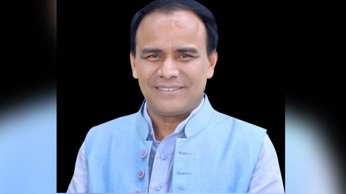The campaign is going on under the Ayushman Bhava campaign.