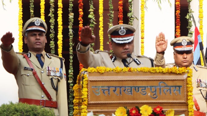 DGP hoisted National flag at Police headquarter