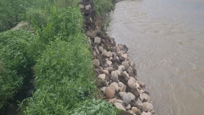 Susuwa river in a furious form after heavy rain