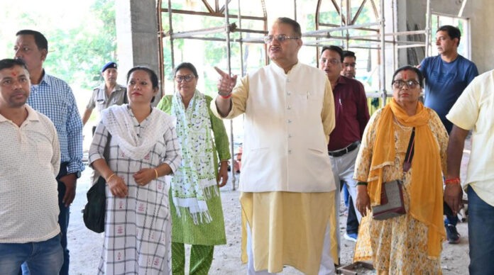 Committed to strengthen public facilities
