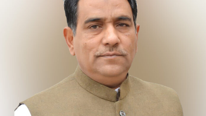 Furkan raised issue of Government Unani Medical College
