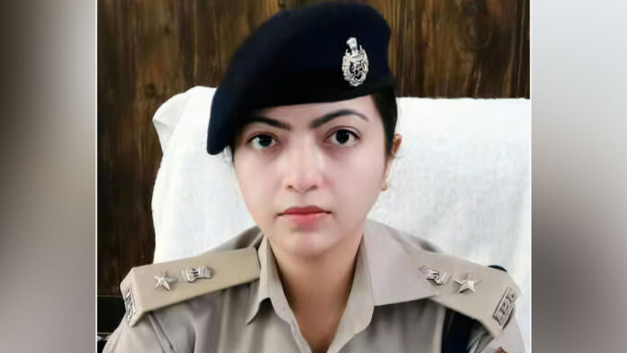 IPS officer Rachita Juyal resigned
