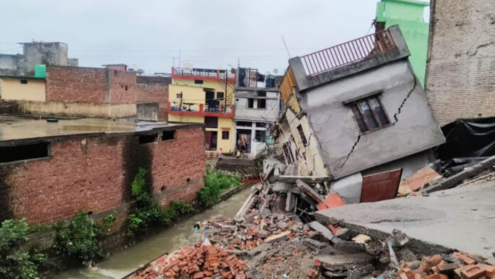 Two houses collapsed due to heavy rain