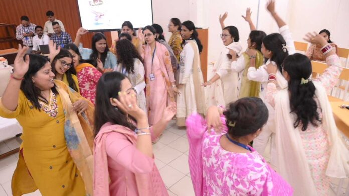Teachers' Day was celebrated in Sai Institutions